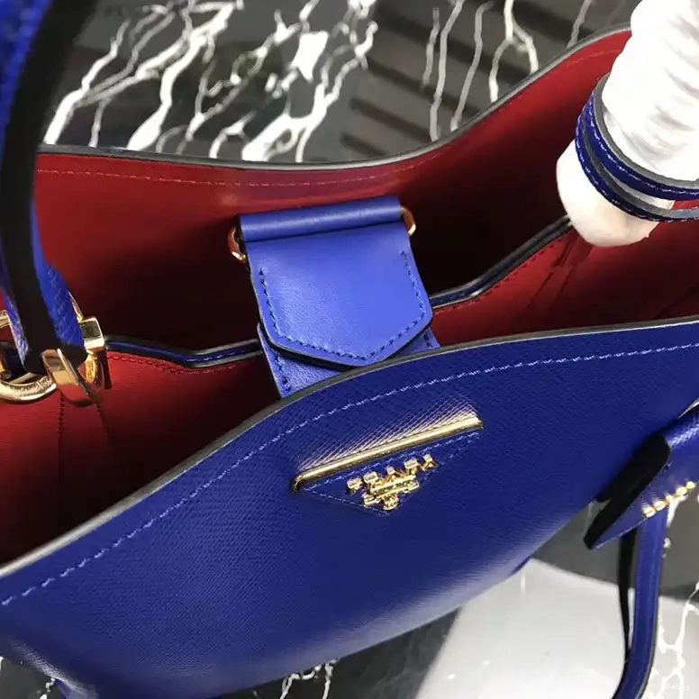 1907BP0028 Prada Bags 0529